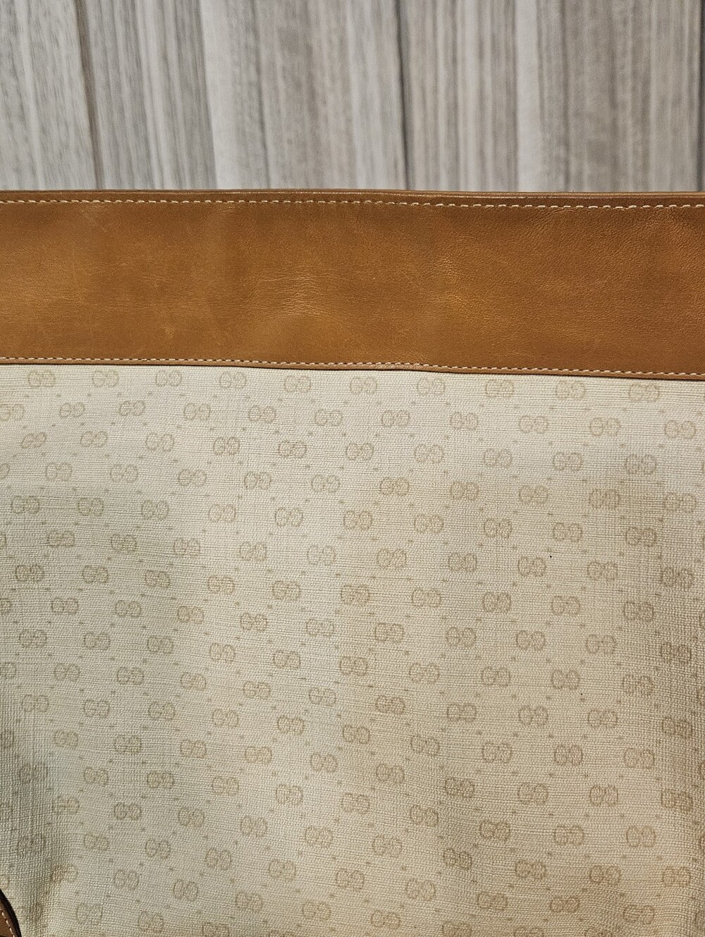 Gucci Vintage Clutch - Picture 8 of 16